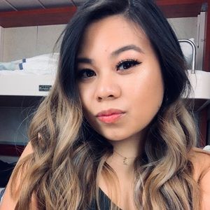 Meet your Posher, Carissa